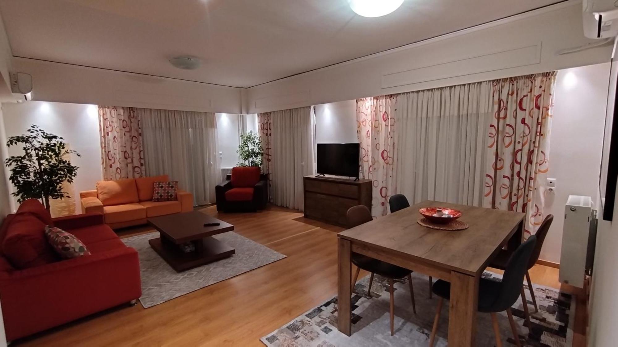 Spacious Flat Ideal For Families Athene Buitenkant foto
